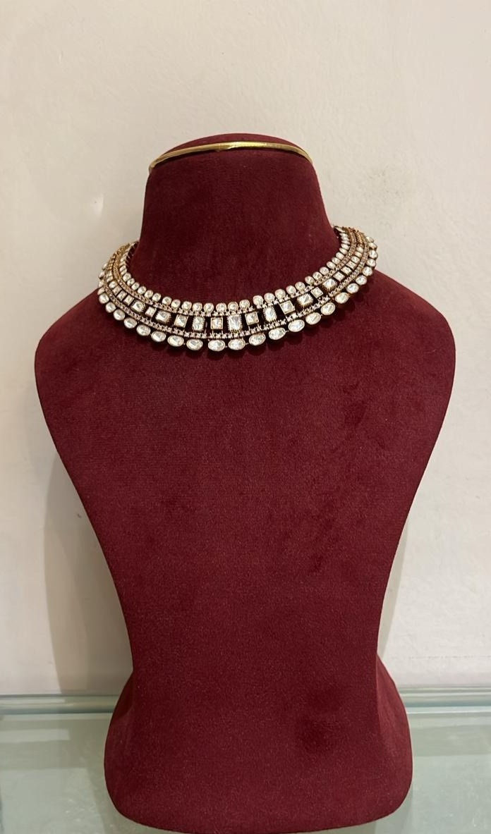 Kundan choker 