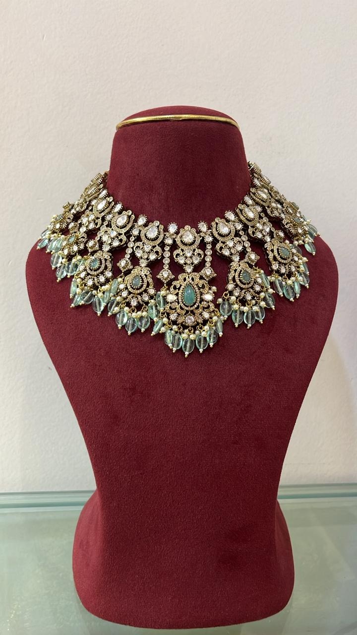 Mint green choker 
