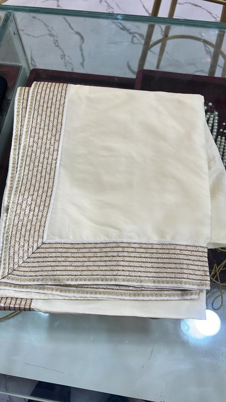 Off white shela (yellowish )