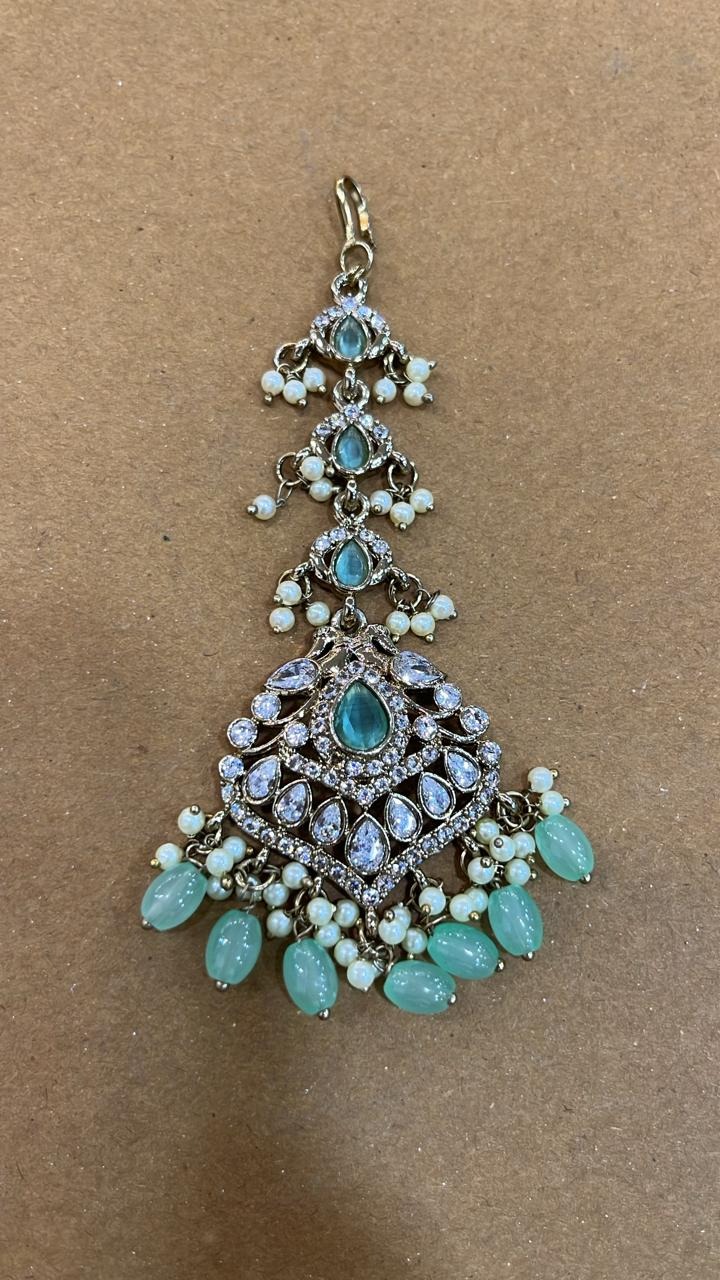 Mint Kundan bindi 