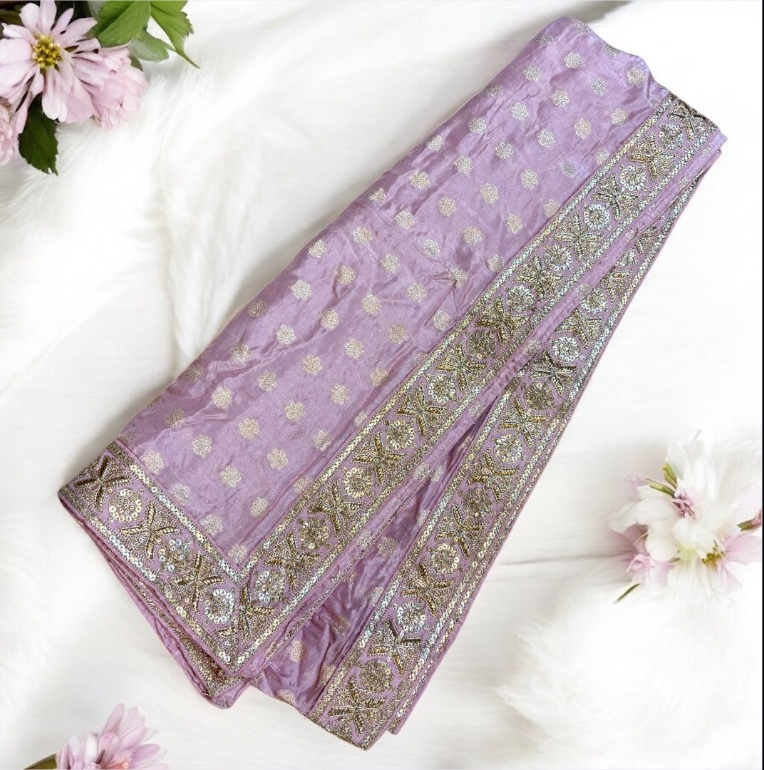 Lavender shela light
