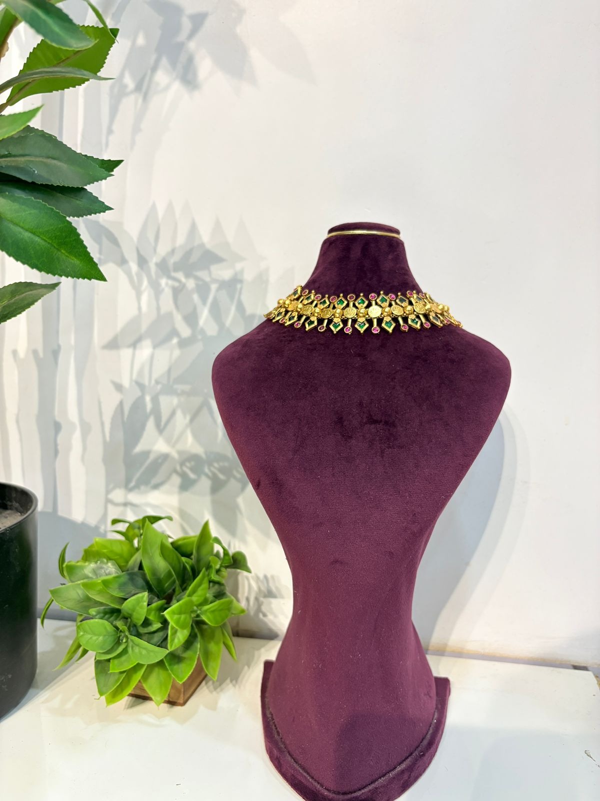 Green Pink choker