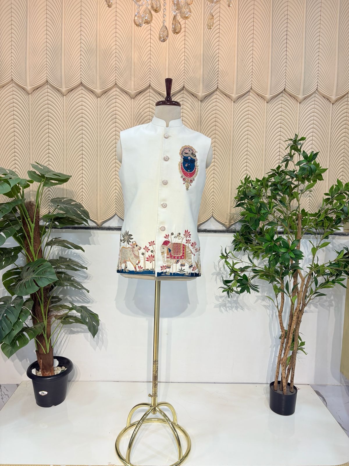 White Handwork Modi Jacket 40