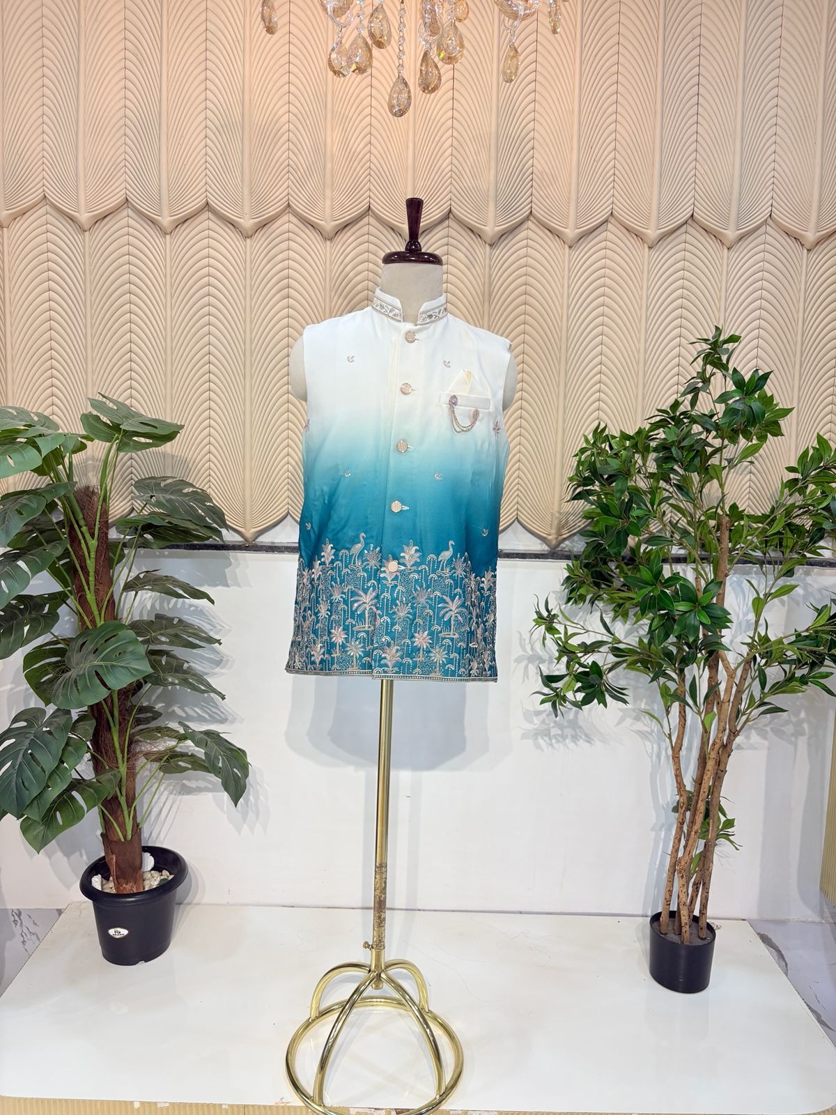 Blue shaded modi jacket 40