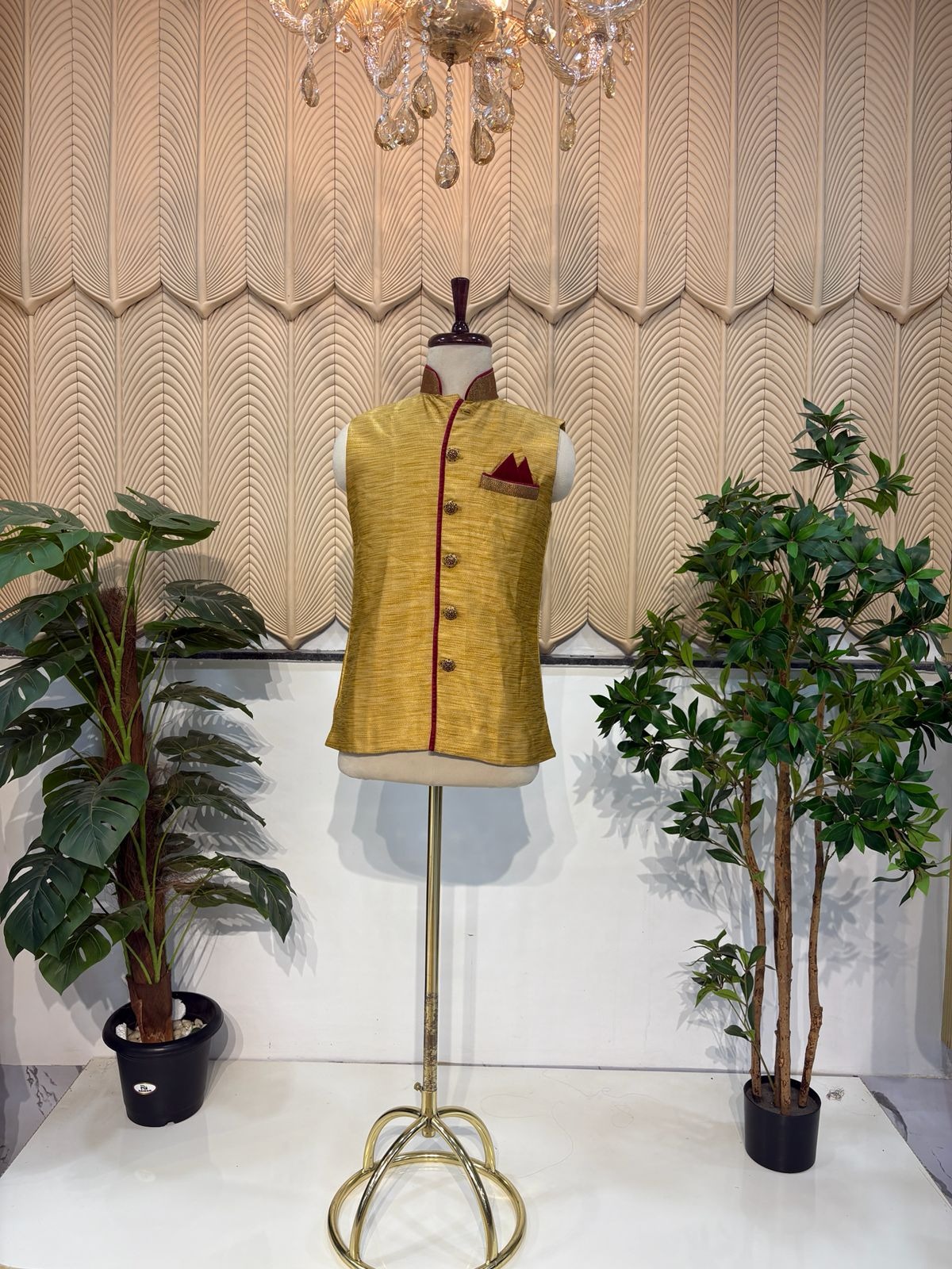 Golden Modi jacket