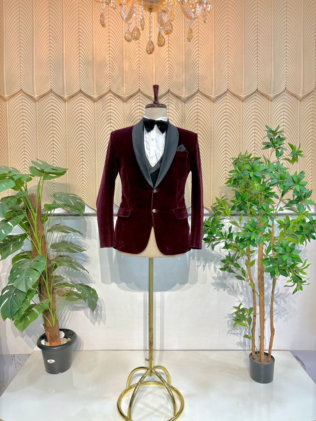 Maroon velvet tuxido new 36