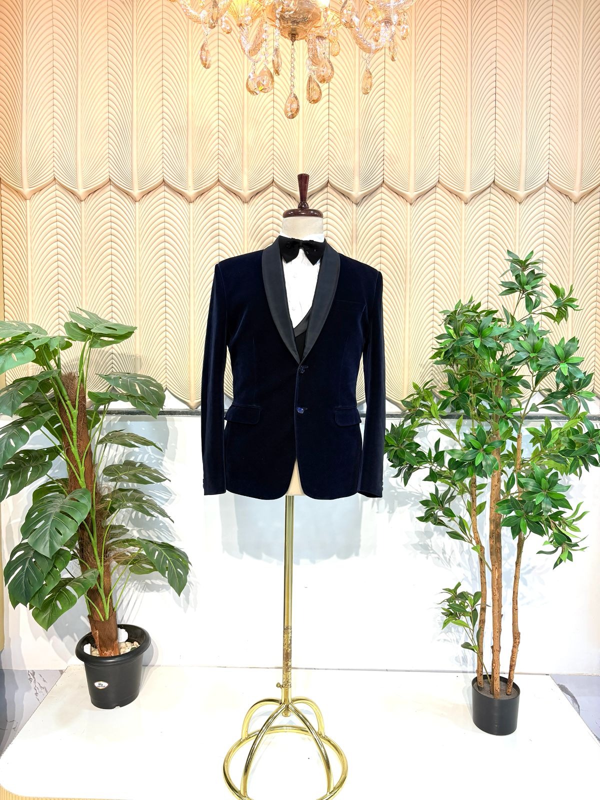 Blue Velvet tuxdeo(40)