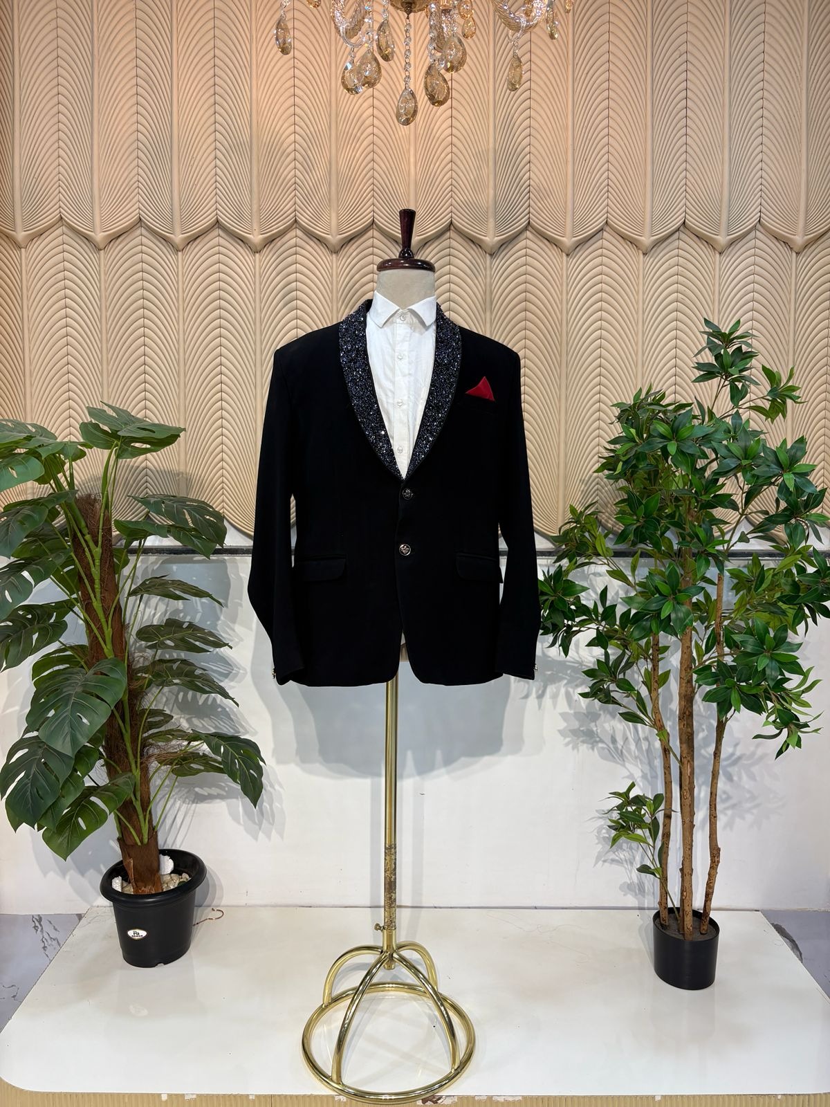 Black zari  work blazer 44