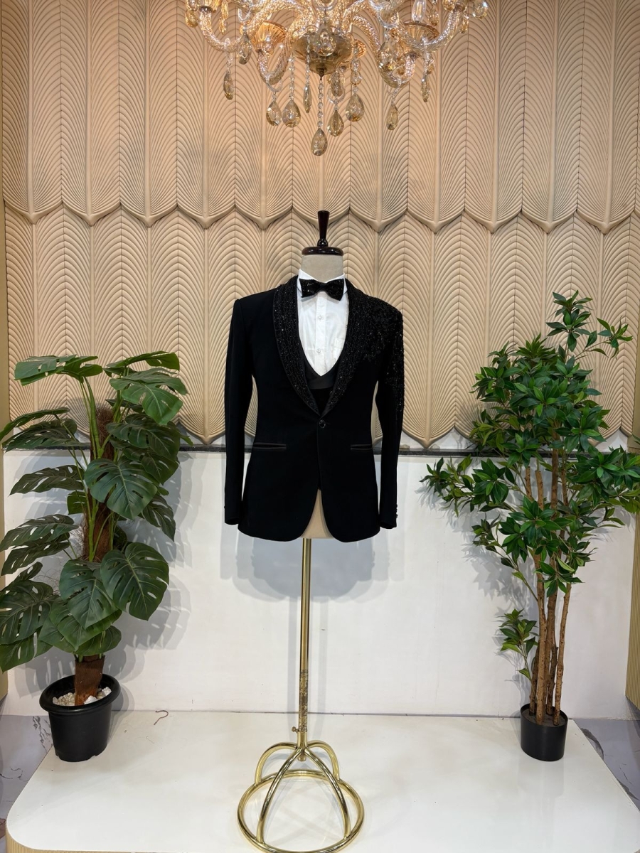 Black Full   work tuxedo 38