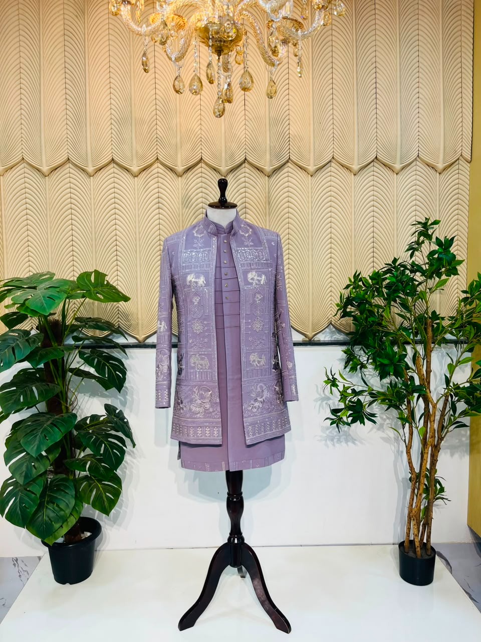 Lavender indowester. 36