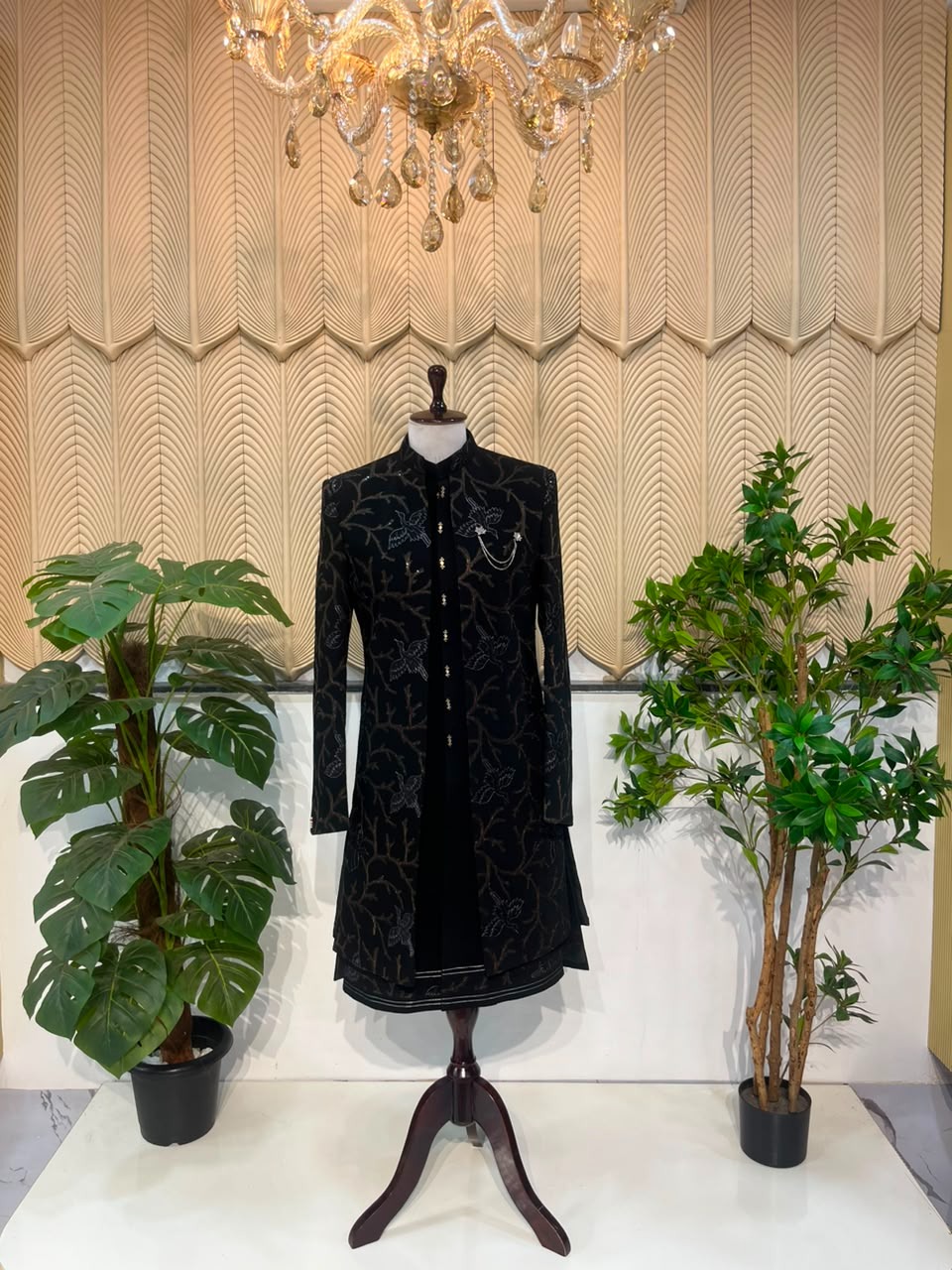 Black Indoweastern 38