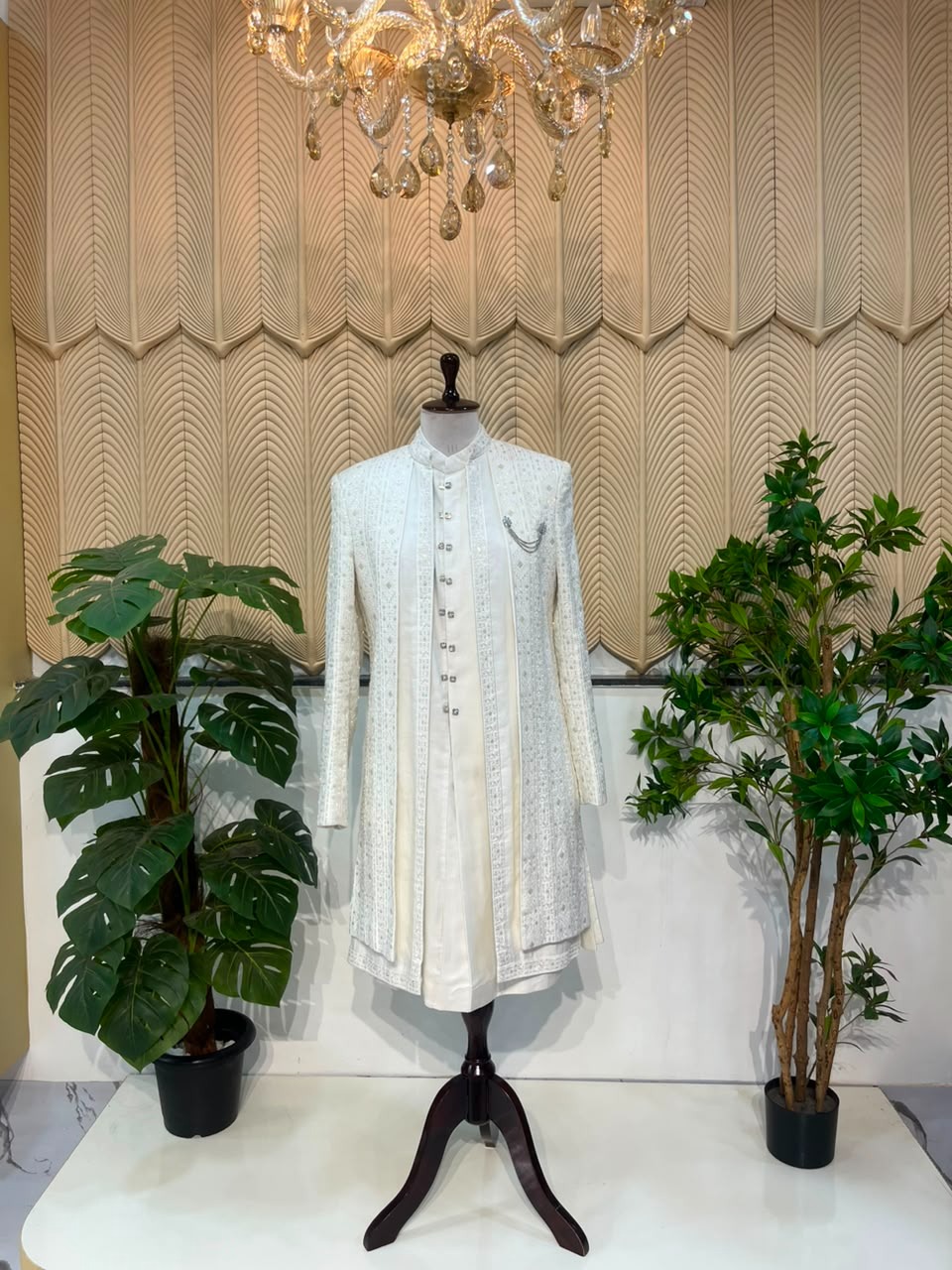 White indowetern 38