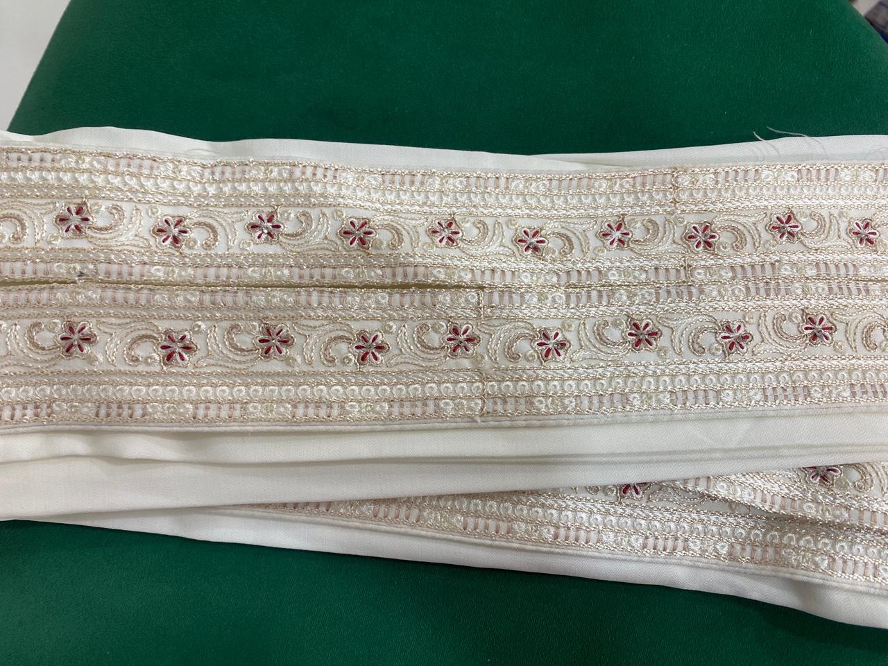 White red shela