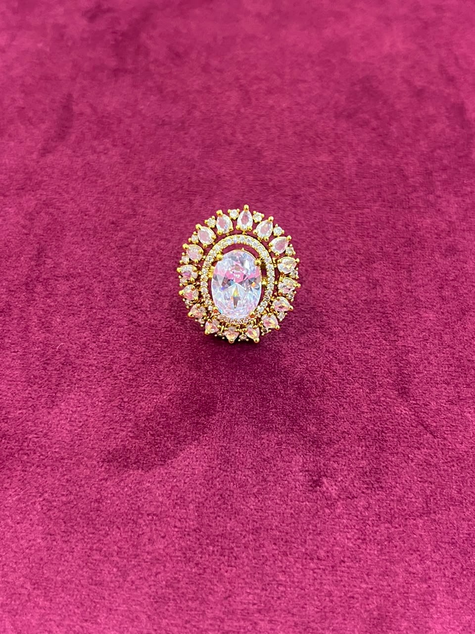 Golden Handring 
