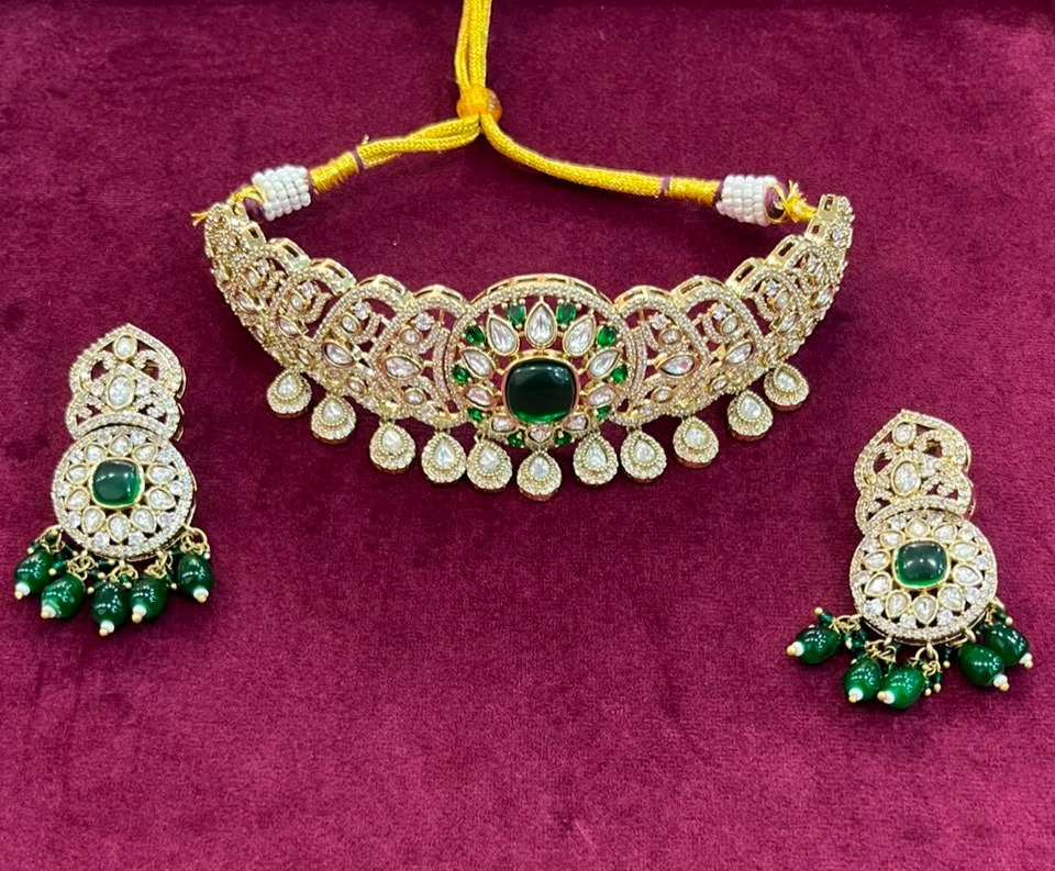 Green kundan choker 
