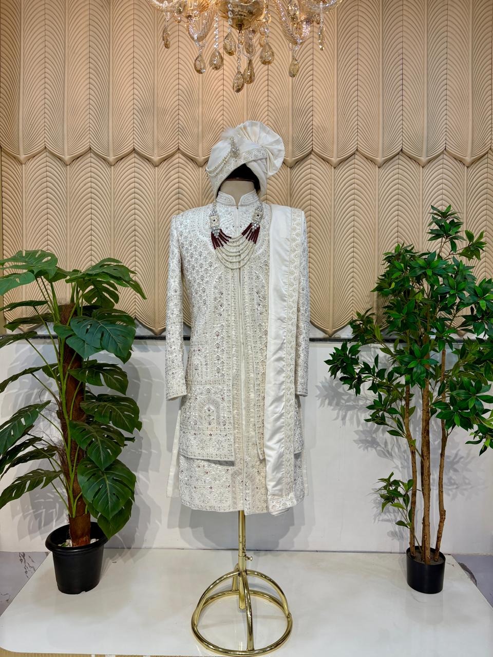 White layer sherwani 38