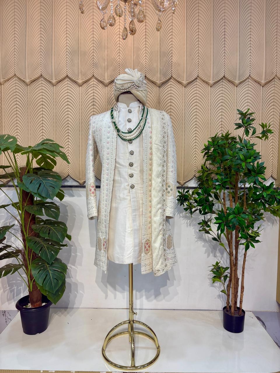 White Jacket Sherwani 44
