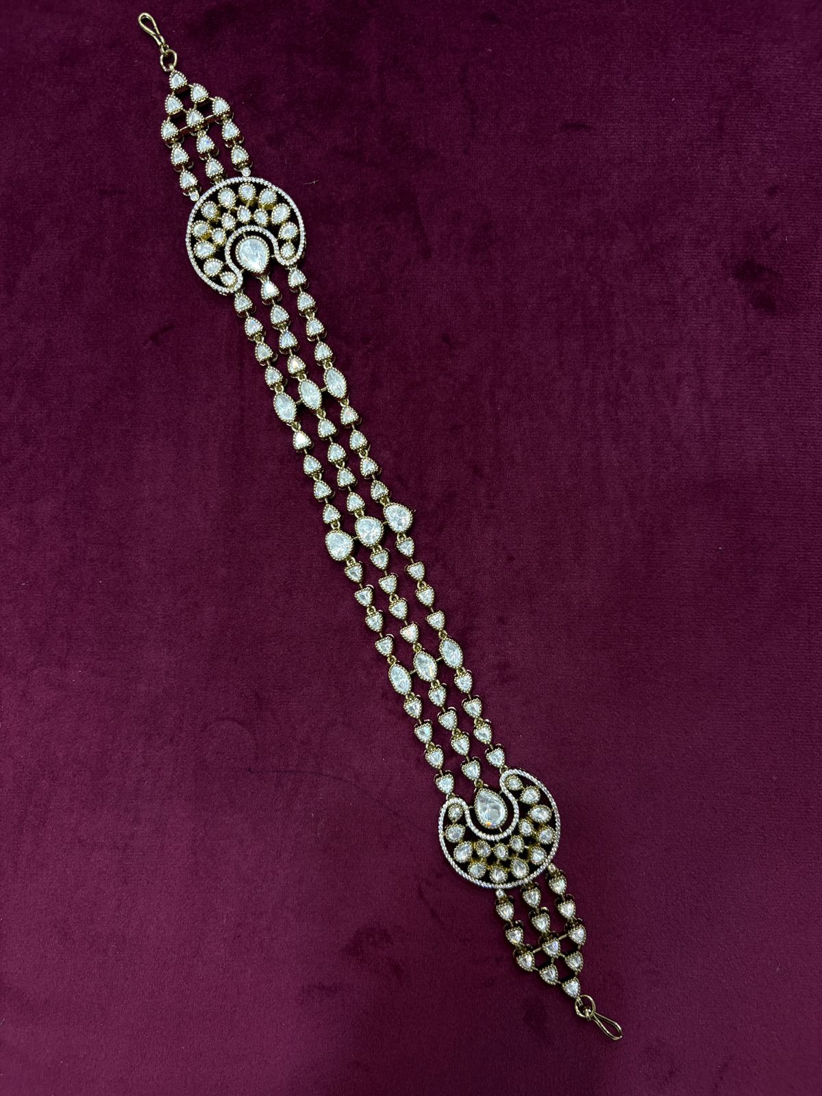 White Kundan Mathapatti 