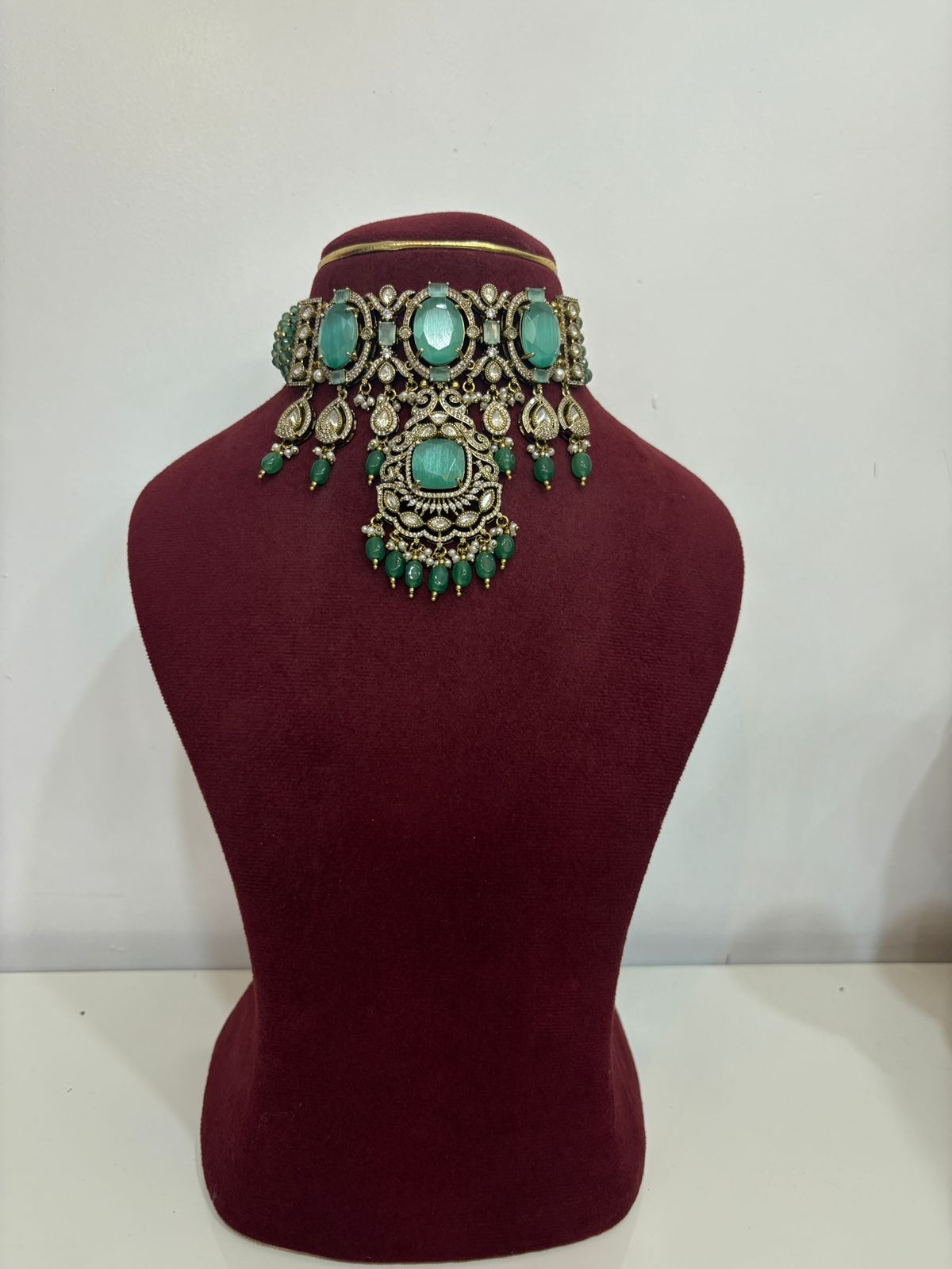 Mint green Kundan set 