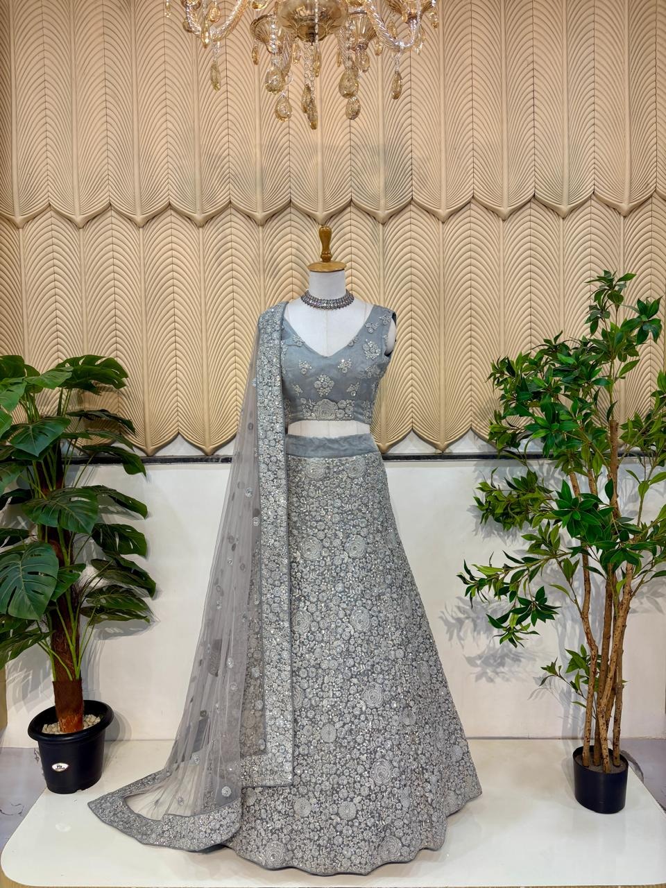 Grey Lehnga