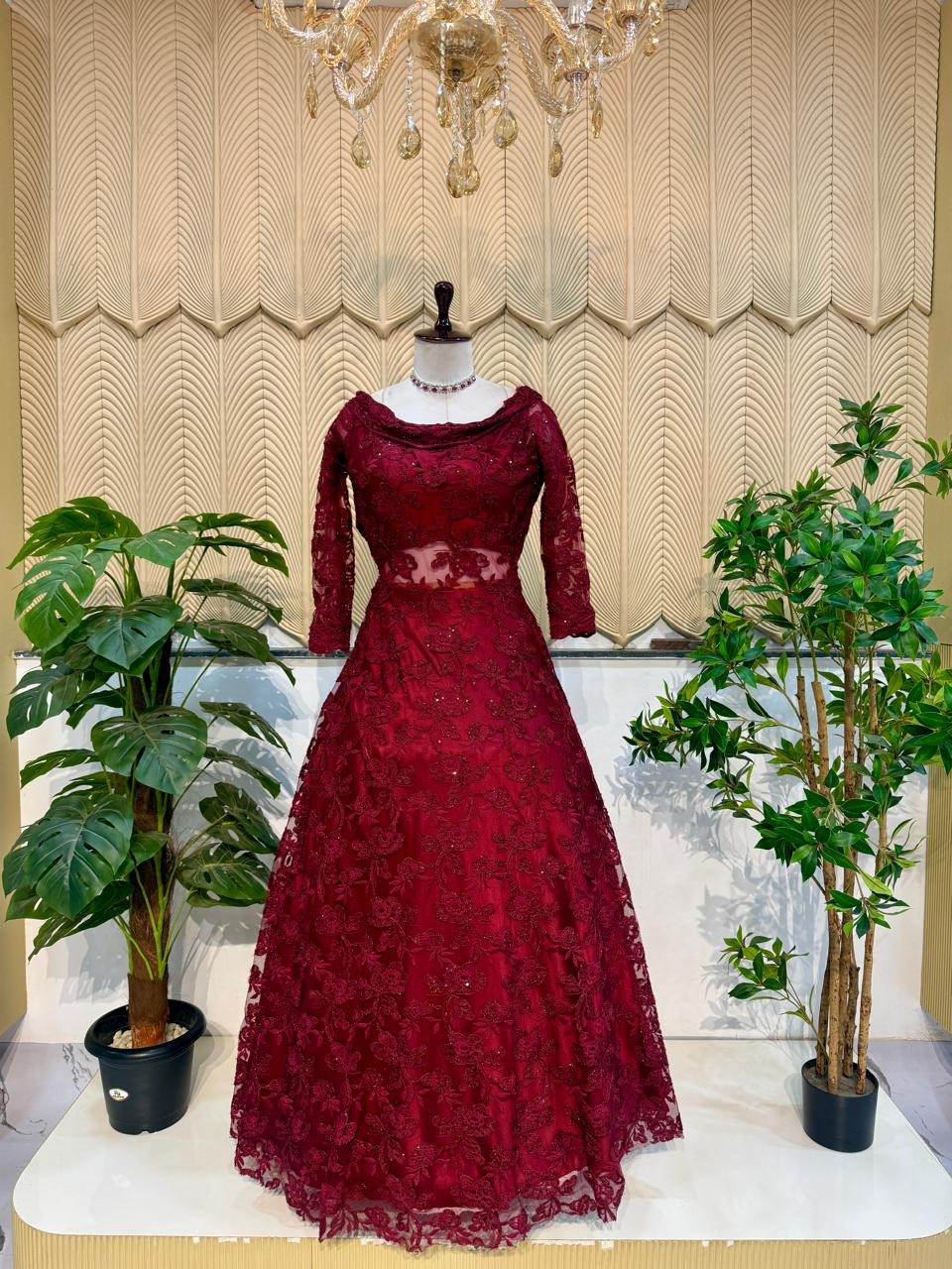 Maroon Net Gwon