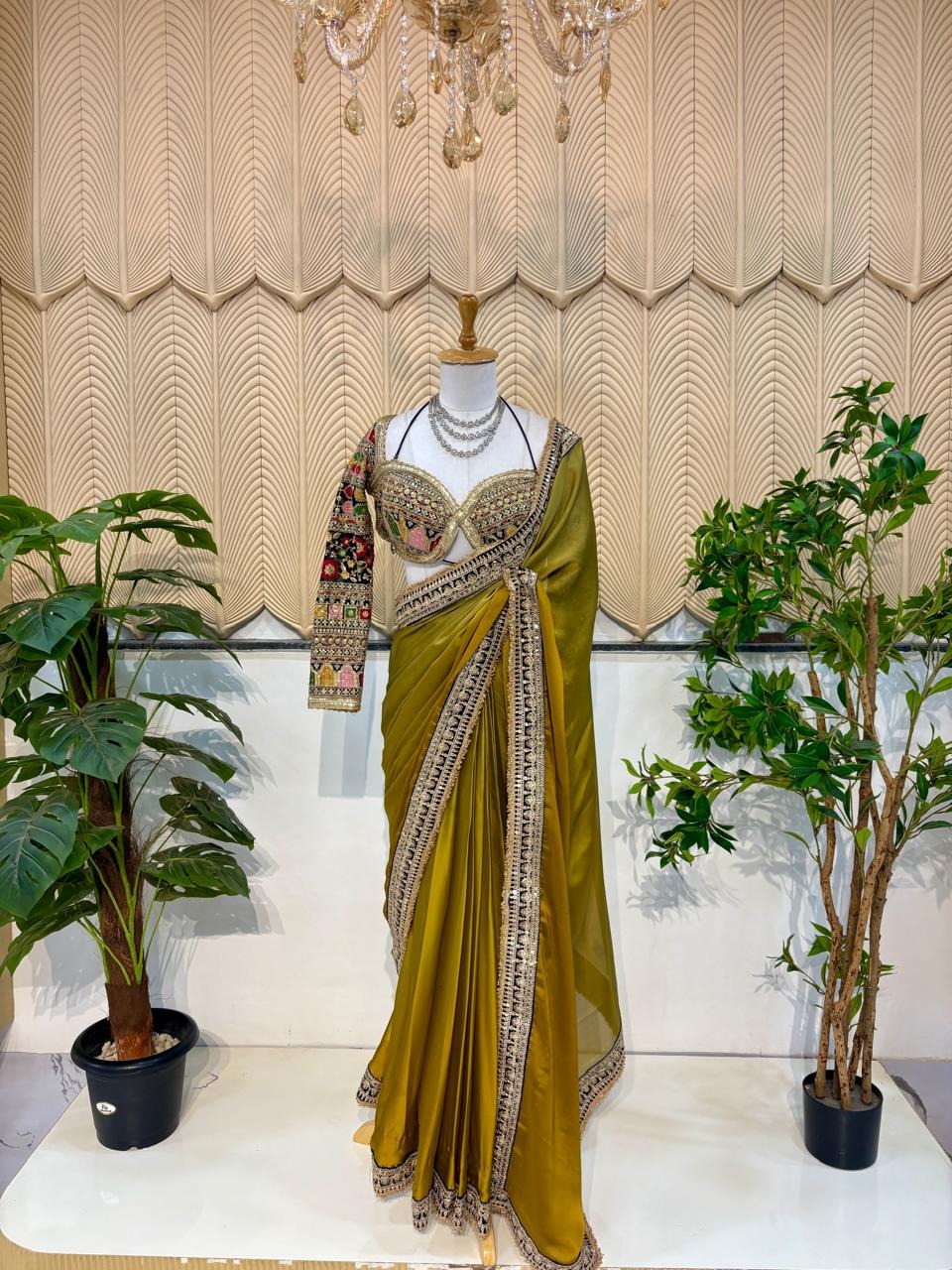 Mustered yellow weatern saree