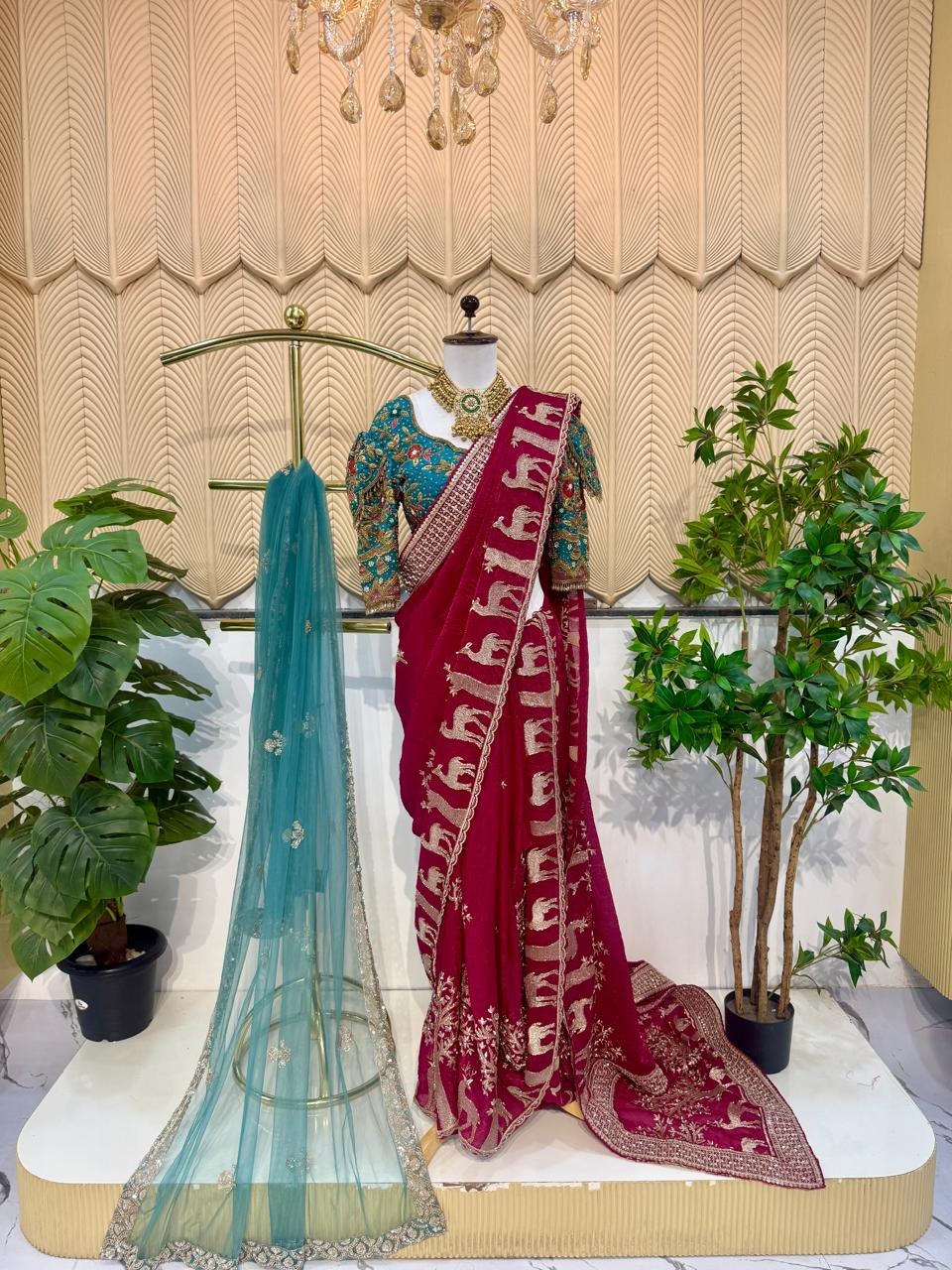Pink  Unstitched Nauvari Saree